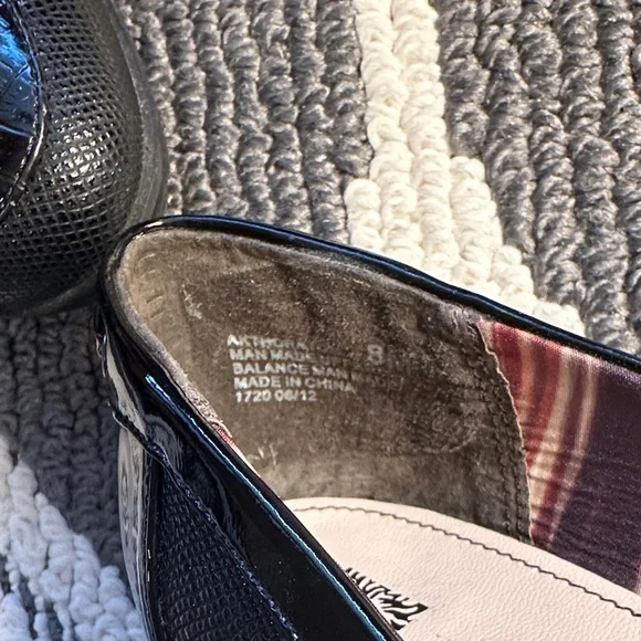 Anne Klein Black Patent Tassel Loafers - Picture 5 of 6